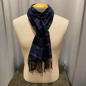 Roundtree & Yorke Men's Scarf